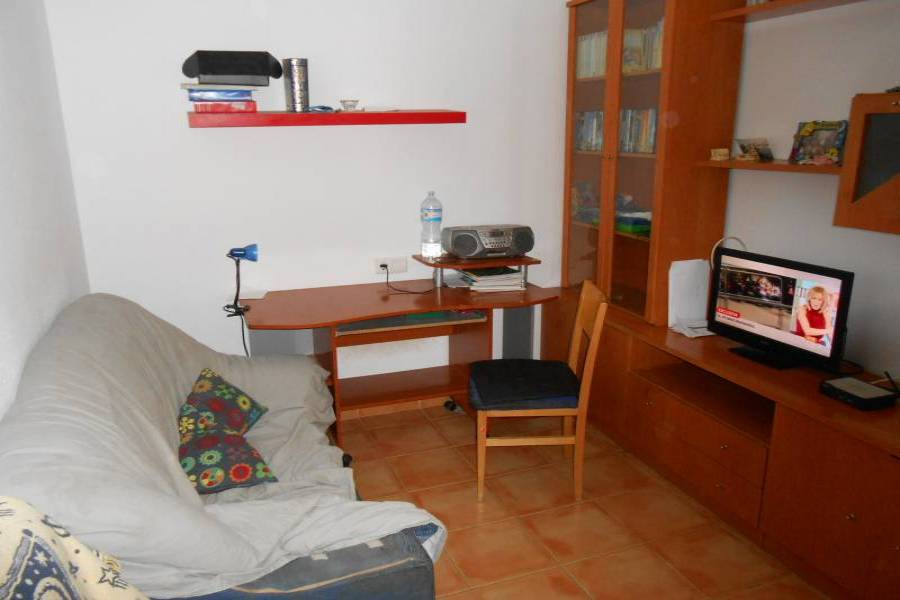 Alicante,Alicante,España,3 Bedrooms Bedrooms,2 BathroomsBathrooms,Pisos,8629