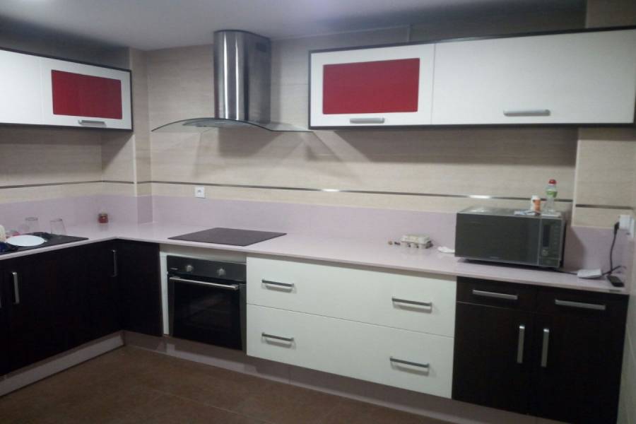 San Vicente del Raspeig,Alicante,España,3 Bedrooms Bedrooms,1 BañoBathrooms,Pisos,8643