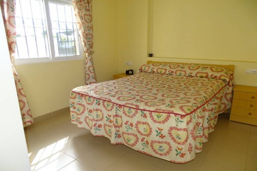 Torrevieja,Alicante,España,2 Bedrooms Bedrooms,1 BañoBathrooms,Pisos,8649