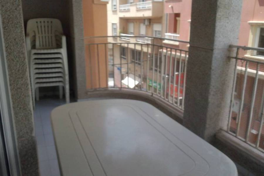 Santa Pola,Alicante,España,3 Bedrooms Bedrooms,1 BañoBathrooms,Pisos,8810