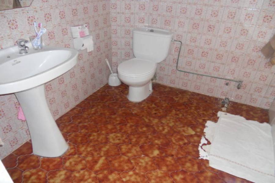Torrevieja,Alicante,España,3 Bedrooms Bedrooms,1 BañoBathrooms,Pisos,8823