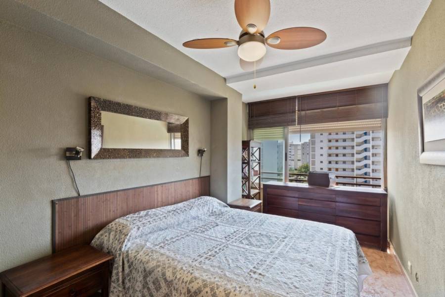 Alicante,Alicante,España,4 Bedrooms Bedrooms,2 BathroomsBathrooms,Pisos,9202