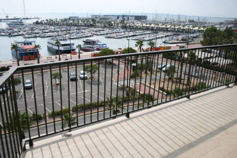 Santa Pola,Alicante,España,3 Bedrooms Bedrooms,2 BathroomsBathrooms,Pisos,9398