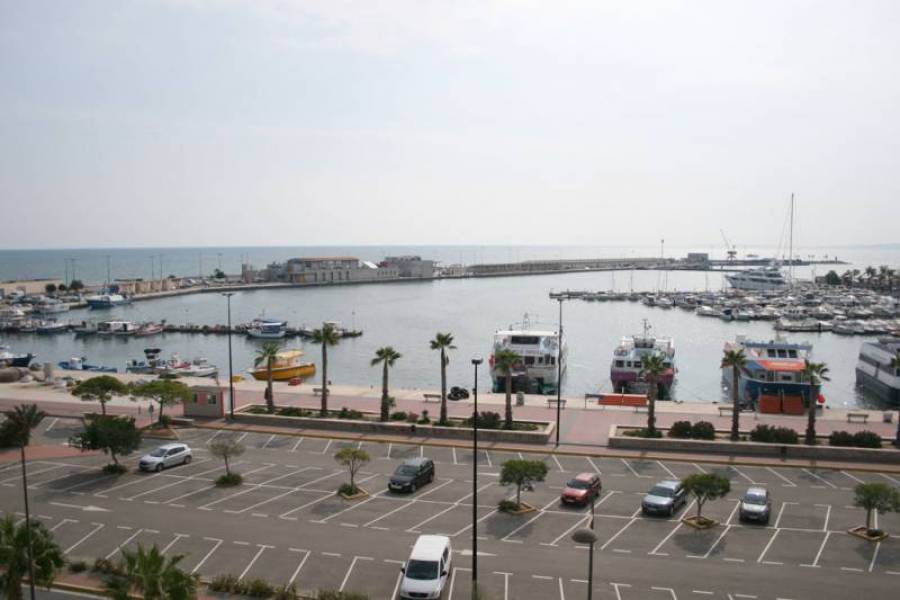Santa Pola,Alicante,España,3 Bedrooms Bedrooms,2 BathroomsBathrooms,Pisos,9398