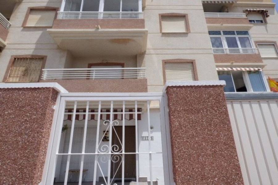 Torrevieja,Alicante,España,2 Bedrooms Bedrooms,1 BañoBathrooms,Pisos,9407