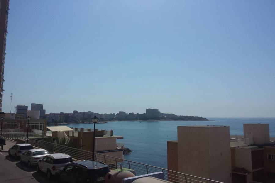 Alicante,Alicante,España,2 Bedrooms Bedrooms,1 BañoBathrooms,Pisos,9418