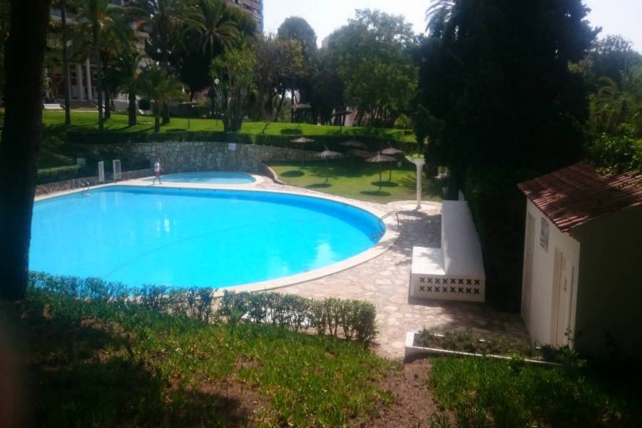 Alicante,Alicante,España,2 Bedrooms Bedrooms,2 BathroomsBathrooms,Pisos,9431