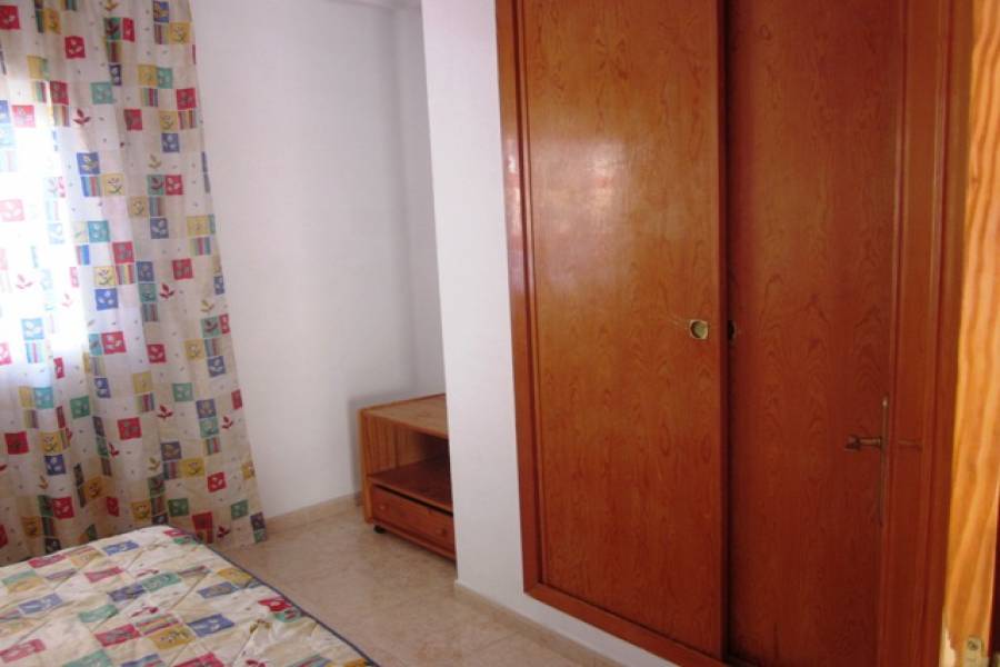 Torrevieja,Alicante,España,3 Bedrooms Bedrooms,1 BañoBathrooms,Pisos,9441