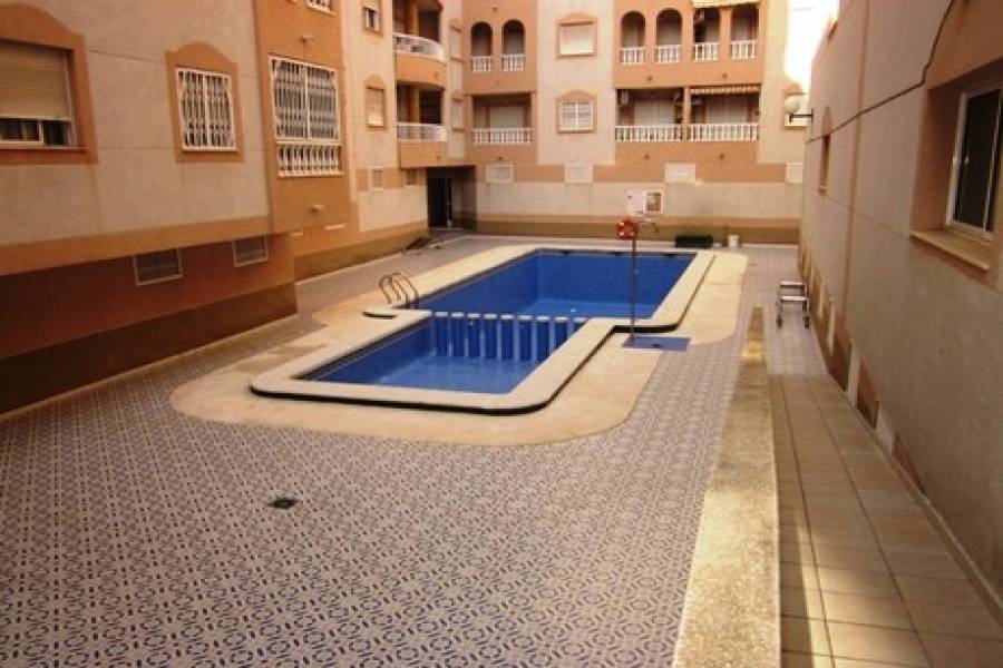 Torrevieja,Alicante,España,3 Bedrooms Bedrooms,1 BañoBathrooms,Pisos,9441