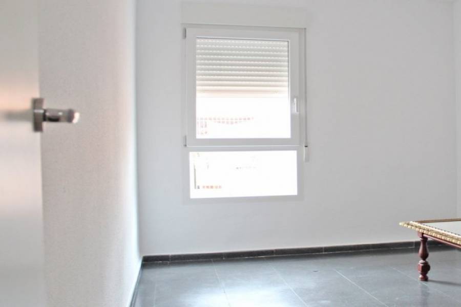 Dénia,Alicante,España,4 Bedrooms Bedrooms,2 BathroomsBathrooms,Pisos,9461