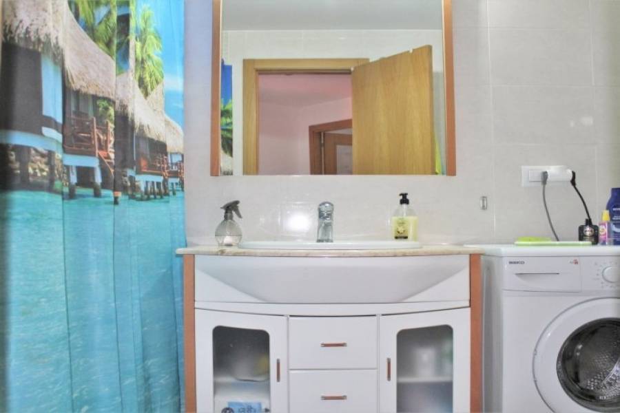 Dénia,Alicante,España,3 Bedrooms Bedrooms,2 BathroomsBathrooms,Pisos,9462