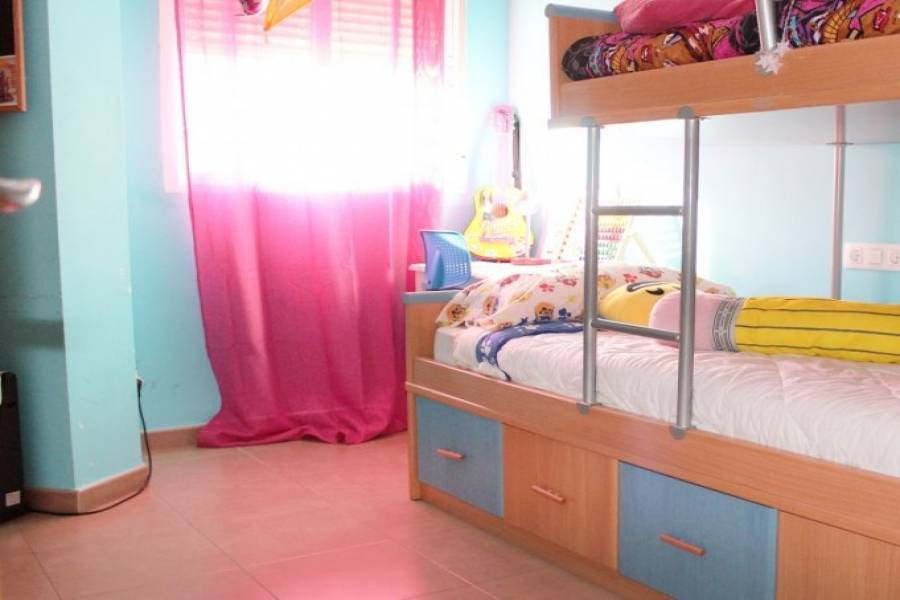 Dénia,Alicante,España,3 Bedrooms Bedrooms,2 BathroomsBathrooms,Pisos,9462