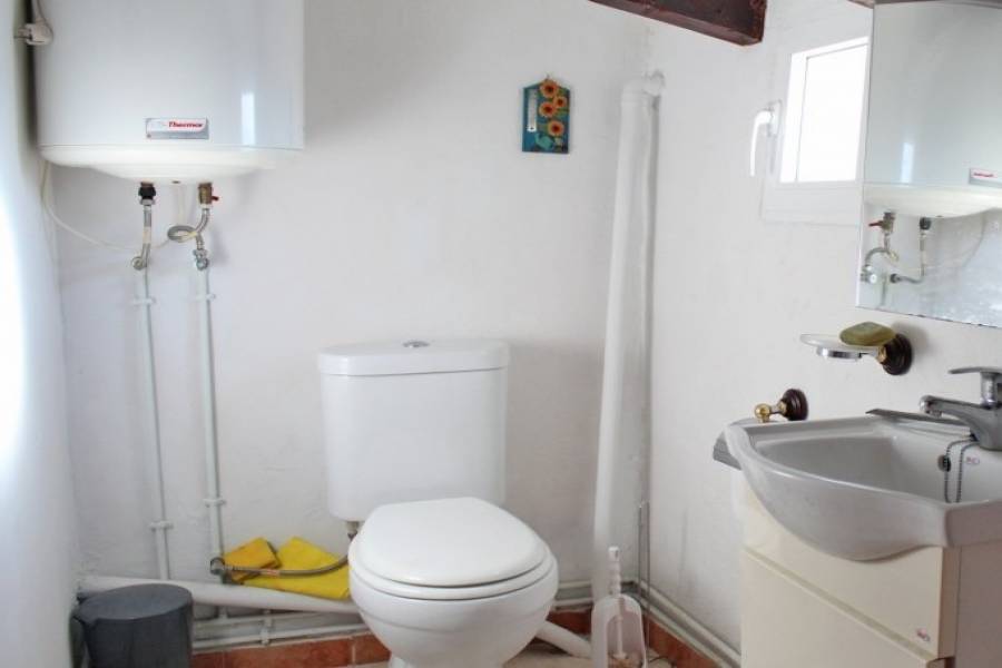 Dénia,Alicante,España,5 Bedrooms Bedrooms,2 BathroomsBathrooms,Pisos,9474
