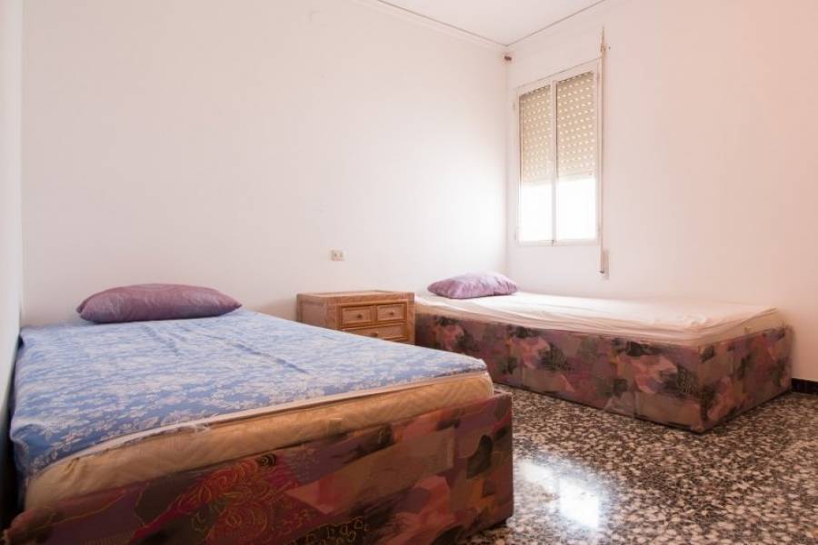 Dénia,Alicante,España,4 Bedrooms Bedrooms,1 BañoBathrooms,Pisos,9481