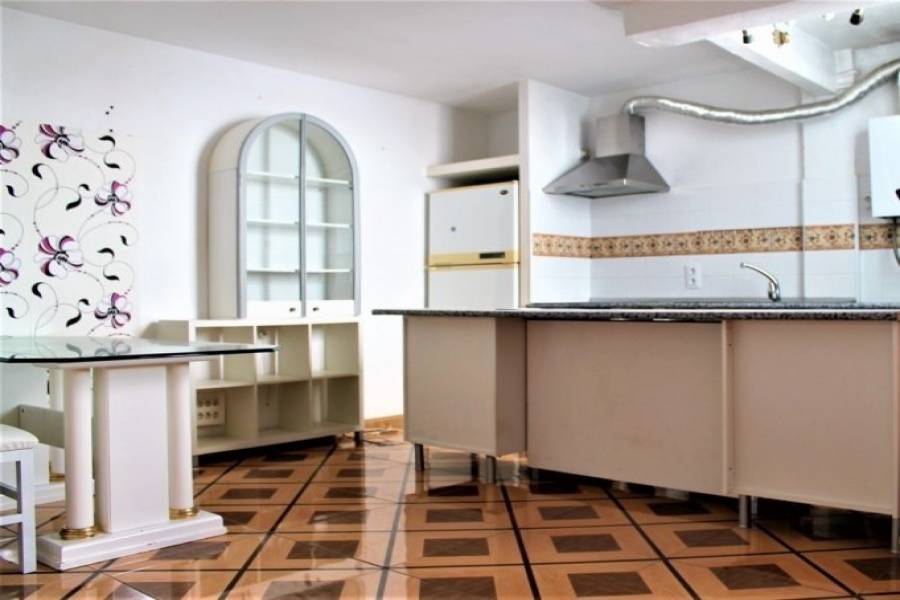 Dénia,Alicante,España,3 Bedrooms Bedrooms,1 BañoBathrooms,Pisos,9486