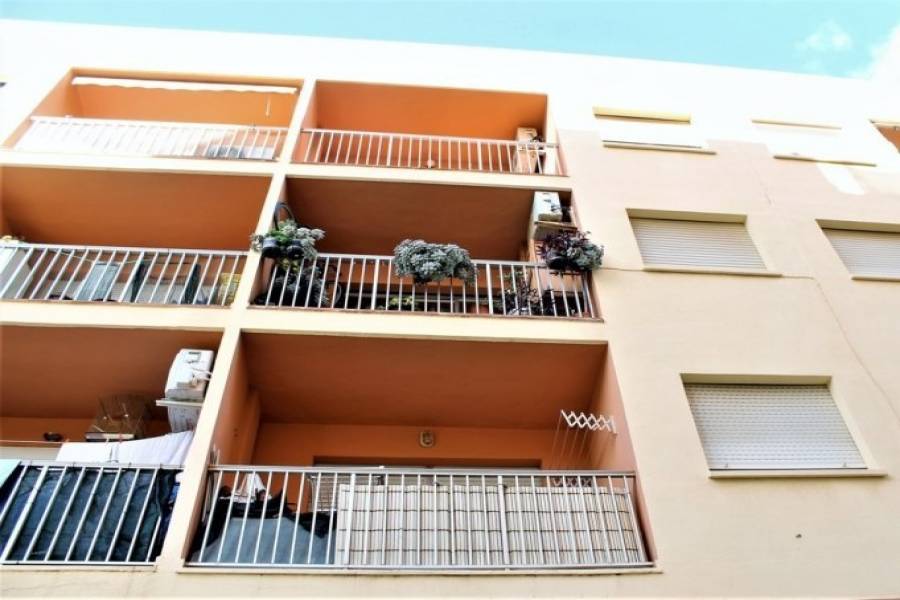Dénia,Alicante,España,3 Bedrooms Bedrooms,1 BañoBathrooms,Pisos,9486