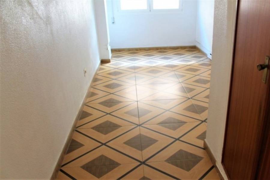 Dénia,Alicante,España,3 Bedrooms Bedrooms,1 BañoBathrooms,Pisos,9486