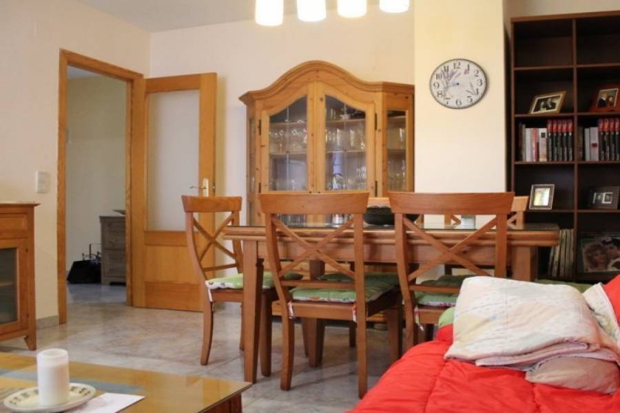Dénia,Alicante,España,4 Bedrooms Bedrooms,2 BathroomsBathrooms,Pisos,9487